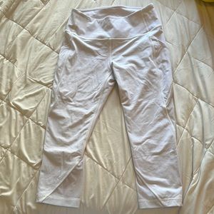 Lululemon white Capri leggings